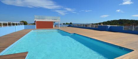 Piscine sur le toit