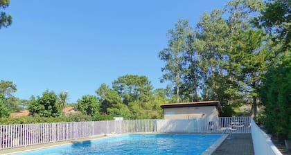 Villa for 5 persons in residence PARADISE OCEAN with condominium swimming-pool