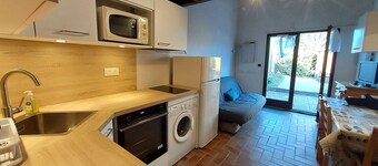 Villa for 5 persons in residence PARADISE OCEAN with condominium swimming-pool. Wifi