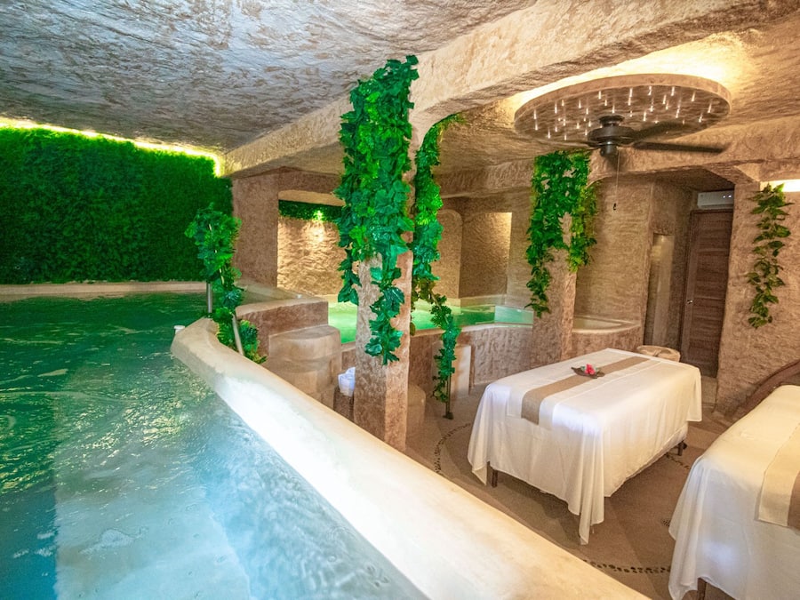 Sale per trattamenti di coppia, vasca idromassaggio, bagno turco