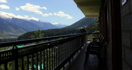 Timberwolves Travelers Lodge strives to offer service at affordable rates for a homely experience.