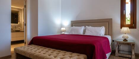 Villa | 3 bedrooms, iron/ironing board, cribs/infant beds, free WiFi