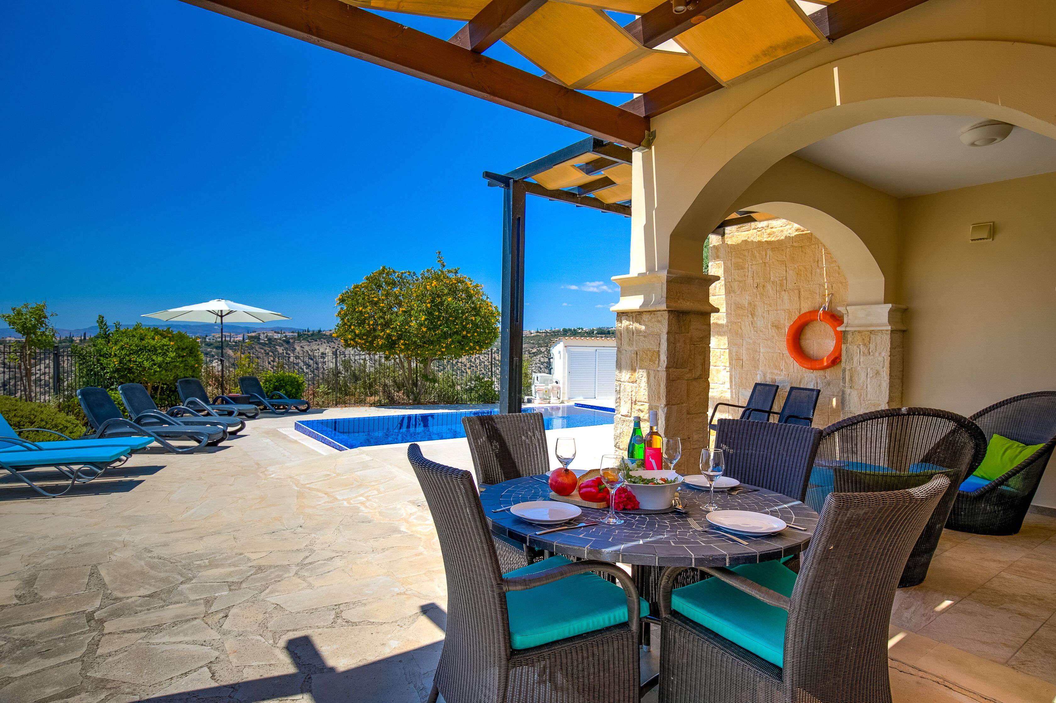 Villa | Terrace/patio