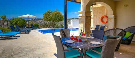 Villa | Terrasse/gårdhave