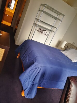 Desk, blackout drapes, iron/ironing board, free WiFi - Lety's Place Miyana II (Mexico City)