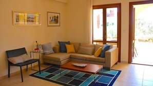 Apartment, 3 Schlafzimmer | Wohnzimmer | Flachbildfernseher, DVD-Player