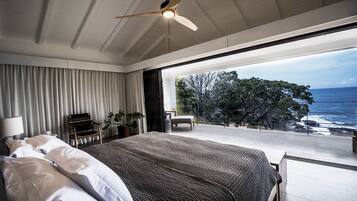 5 camere, una cassaforte in camera, una scrivania, ferro/asse da stiro