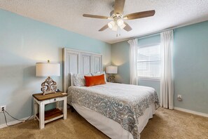 2 bedrooms, iron/ironing board, internet, bed sheets