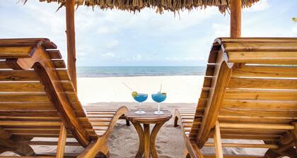 Luxuriöses Studio am Strand mit Poolbar