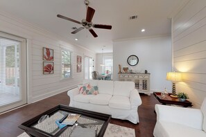 Interior - New Home located a short walk to village and beaches (St Simons Island)