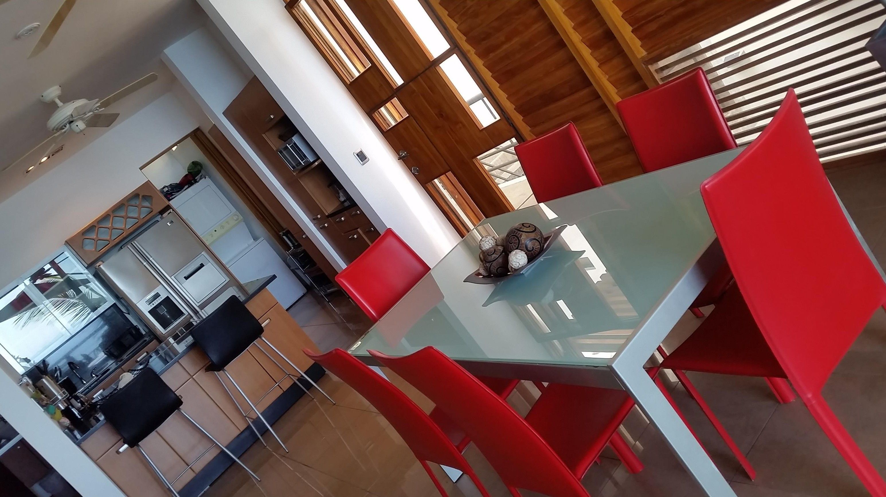 Exclusive Apartment, 3 Bedrooms, Balcony, Sea View | Private kitchen | Fridge, microwave, stovetop, coffee/tea maker