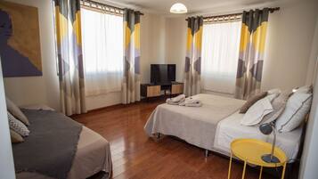 2 soverom, strykejern/-brett, wi-fi (inkludert) og sengetøy