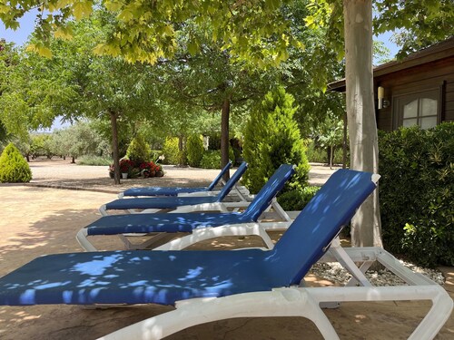 Self catering Cabaña de madera El Salse for 8 people