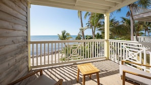 Property grounds - Grassy Flats Resort & Beach Club (Marathon)