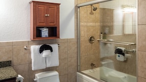 Combined shower/tub, deep soaking tub, hair dryer, towels - Grassy Flats Resort & Beach Club (Marathon)