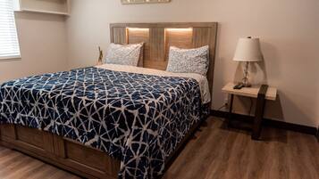 4 makuuhuonetta, silitysrauta/-lauta, Wi-Fi, vuodevaatteet