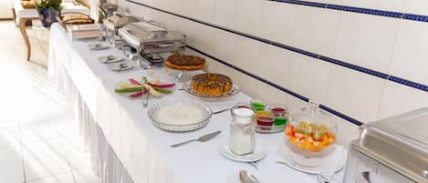 Petit déjeuner buffet compris tous les jours