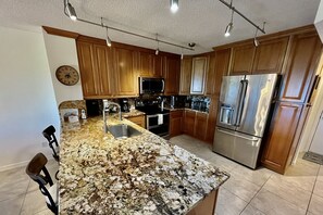 Fridge, microwave, oven