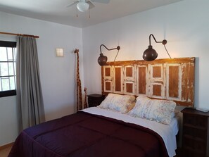 1 bedroom, in-room safe, iron/ironing board, free WiFi