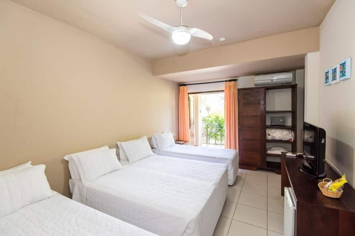 Minibar, blackout drapes, WiFi (free), bed sheets