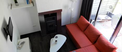 Téléviseur connecté, foyer, livres