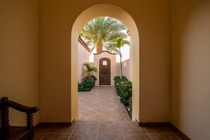 Villa, 3 Bedrooms | Interior