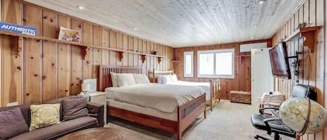 1 soverom, sengetøy av topp kvalitet og strykejern/-brett