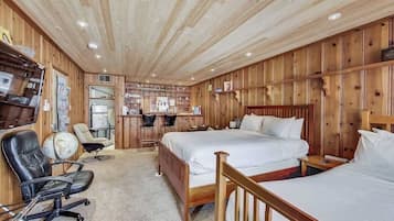 1 bedroom, premium bedding, iron/ironing board, free WiFi