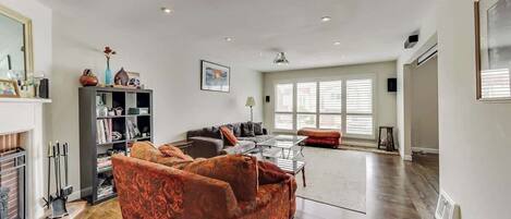 Télévision, espaces bureaux