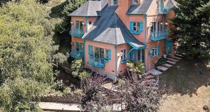 @ Marbella Lane - KnollTop Property | HotTub