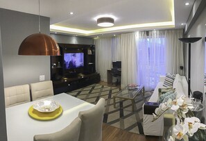 Televisión de pantalla plana