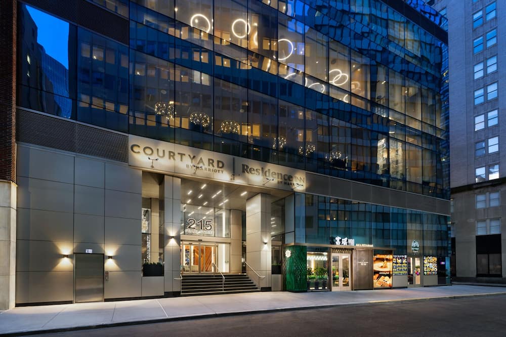 Courtyard by Marriott New York Downtown Manhattan/Financial District