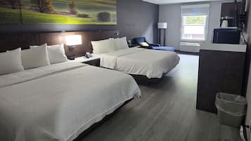 Suite, 1 camera da letto, non fumatori (2 Queen Beds) | Biancheria in cotone egiziano, biancheria da letto di alta qualità