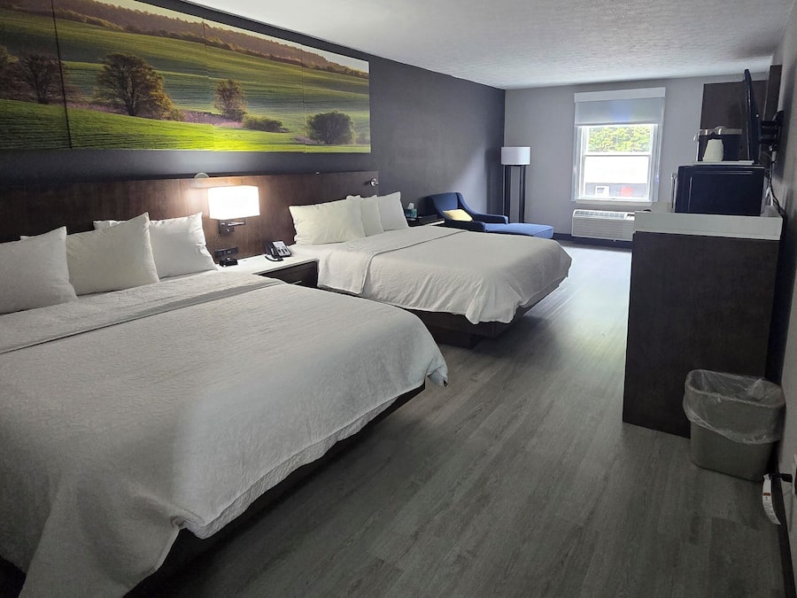 Suite, 1 Bedroom, Non Smoking (2 Queen Beds) | Egyptian cotton sheets, premium bedding, memory foam beds