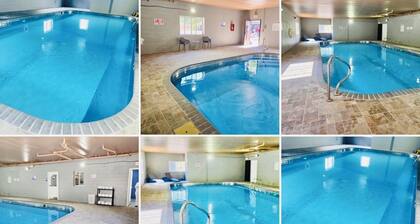 Luxor Inn & Suites, a Travelodge by Wyndham