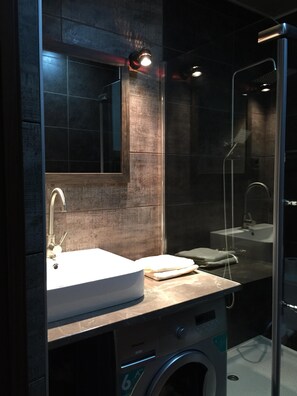 مجففات شعر، مناشف