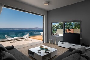 TV, video games, books, stereo - Superior Villa Sapphire with private pool (Αλμυρίδα)