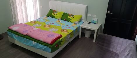 1 bedroom, in-room safe, internet, wheelchair access