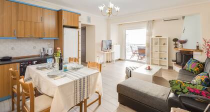 Big Modern Center Apartment, Balcony and Parking