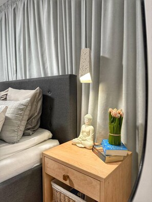 1 chambre, fer et planche à repasser, lit parapluie, Wi-Fi