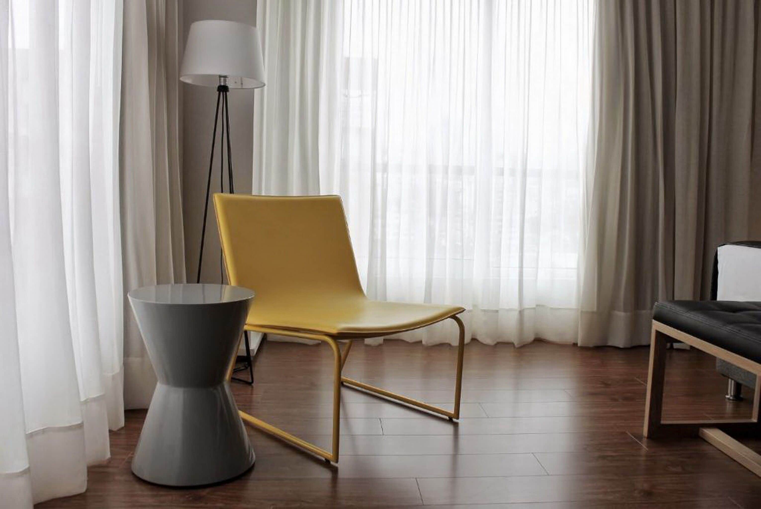 junior suite, 1 king bed | 1 bedroom, premium bedding, down duvets, minibar