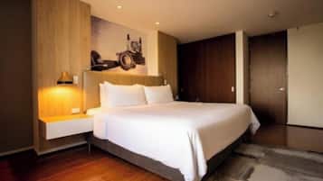 1 habitación, ropa de cama de alta calidad, cubrecamas y minibar