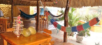 Hostal Castillo Del Mar - Hostel