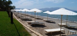 On the beach - Waterfront with Extraordinary View, Thetis (Νωπήγεια)