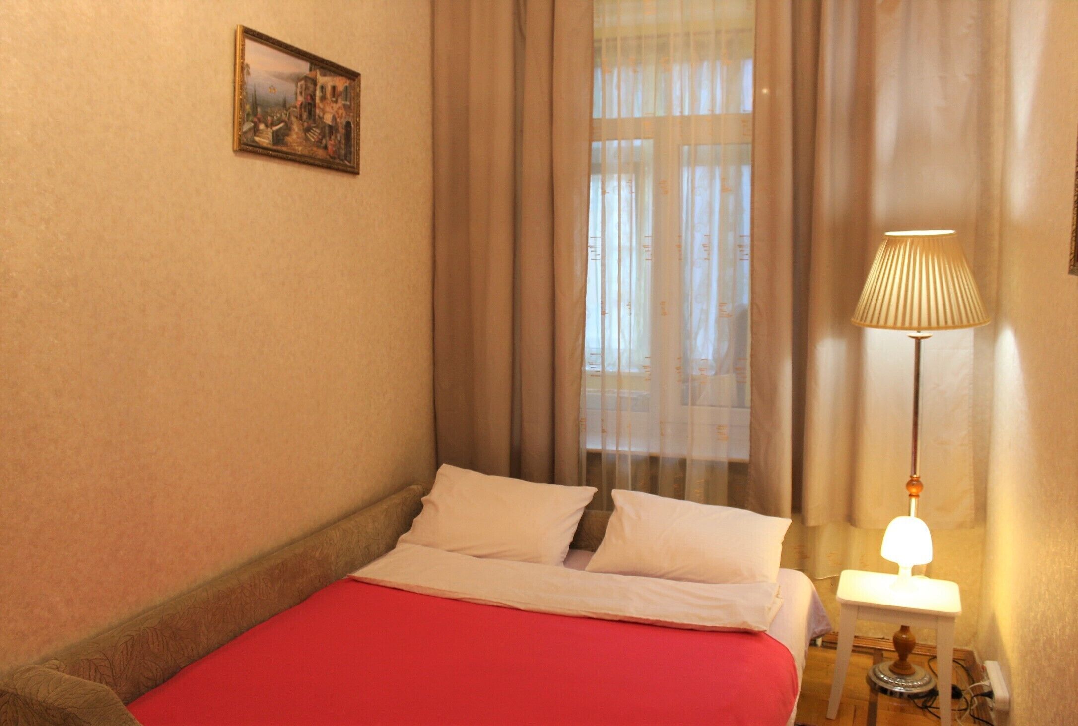 1 bedroom, iron/ironing board, internet, bed sheets