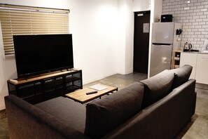 Appartement familial, Plusieurs lits | Bureau, accès au Wi-Fi (inclus), literie fournie