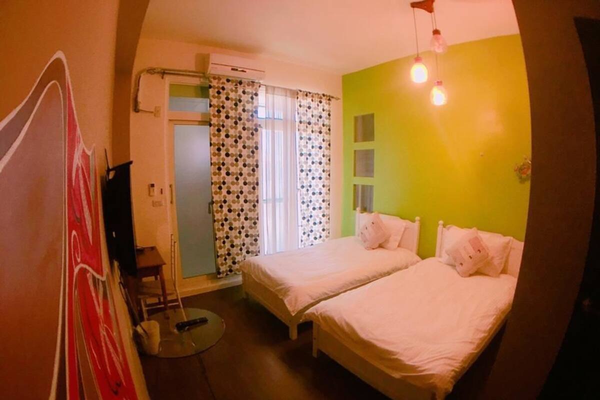 Desk, blackout curtains, free WiFi, bed sheets