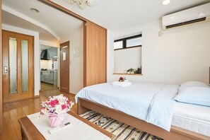 4 多间卧室、熨斗/熨衣板、免费 WiFi
