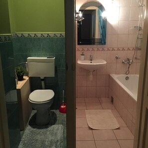 Hair dryer, towels