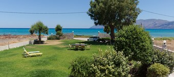 Waterfront apartment 4